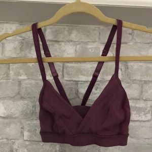 Women’s sports bralet